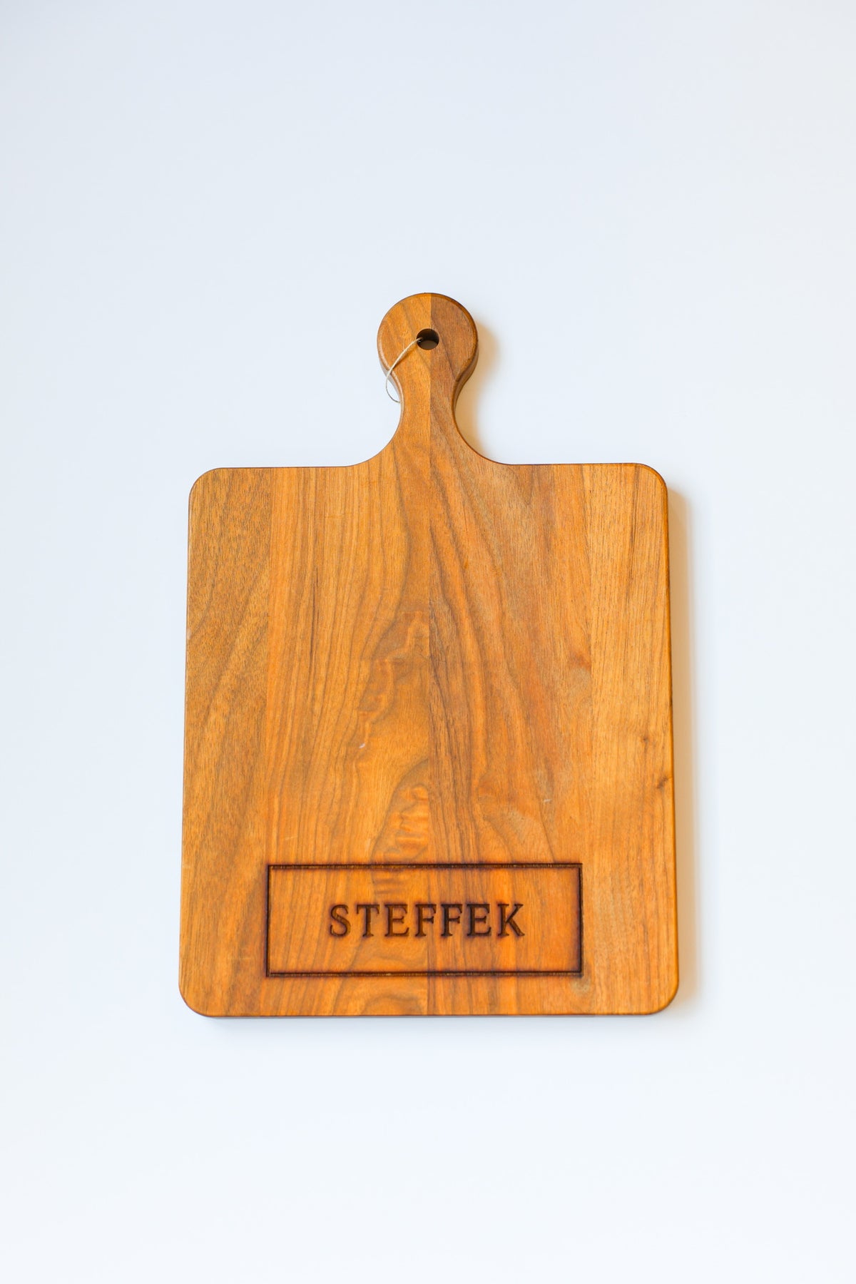 Handled Paddle Cutting Board
